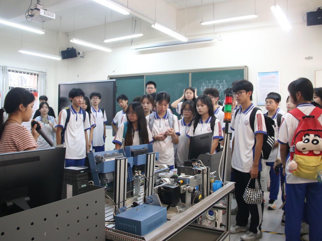 d36514d6a9be99a71546781c1e8ae3f