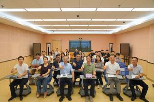 夯实教学根基!学校2025新入职教师能力提升培训圆满结业
