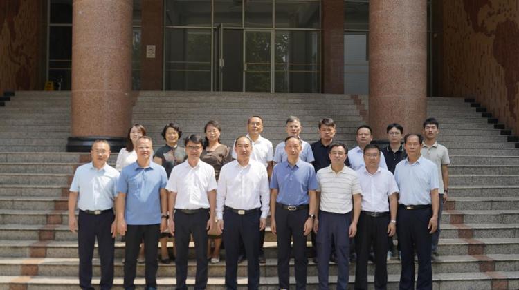 徐舒扬率队赴广东职业技术学院交流高职院校办学能力评价工作