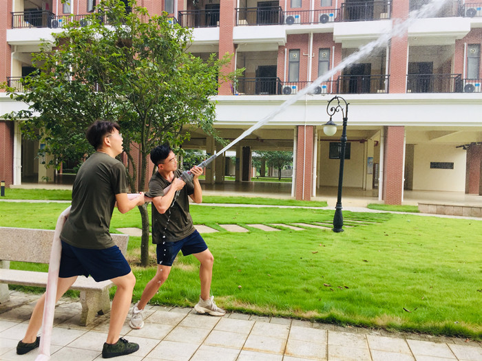 8602eec0edee17a4b6c4802d6c5a429_副本.jpg