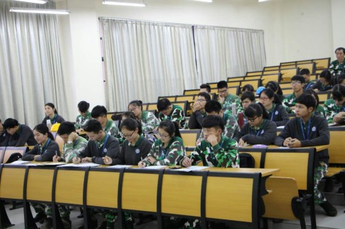 QQ图片20170108210438_副本.jpg