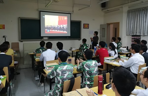 微信图片_20171018221737_副本.jpg