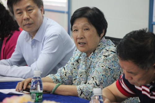 梁校监建议企业对我校学生进行竞聘上岗选优_副本.jpg