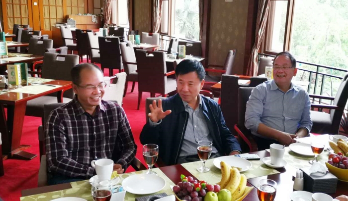微信图片_20190513163635_副本.jpg