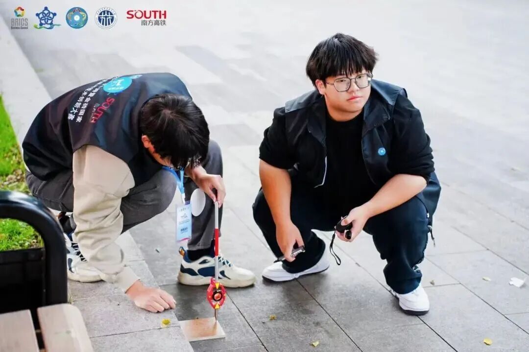 b607a318357fecd7294b3baf999acb29