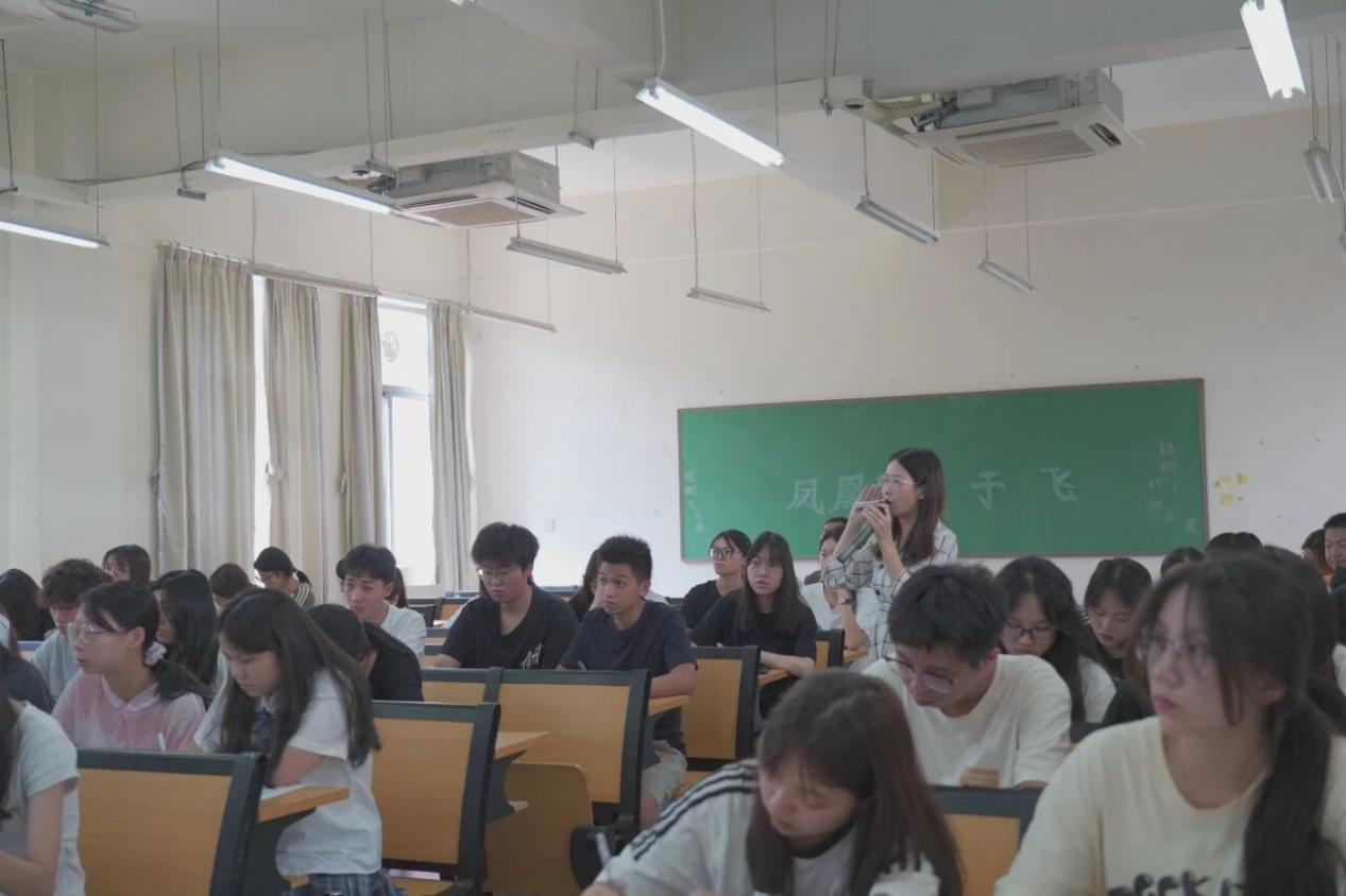 b4e025b88d060987e5e2c5def11f586e