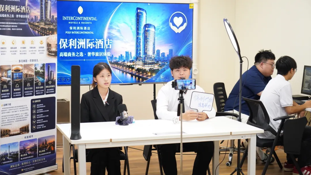 C:\Users\BGY\Desktop\美图批处理照片\640 (12).png